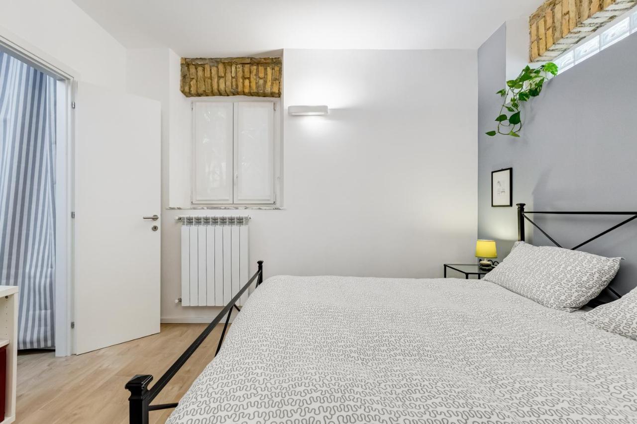 M&c San Pietro Basement House Appartamento Roma