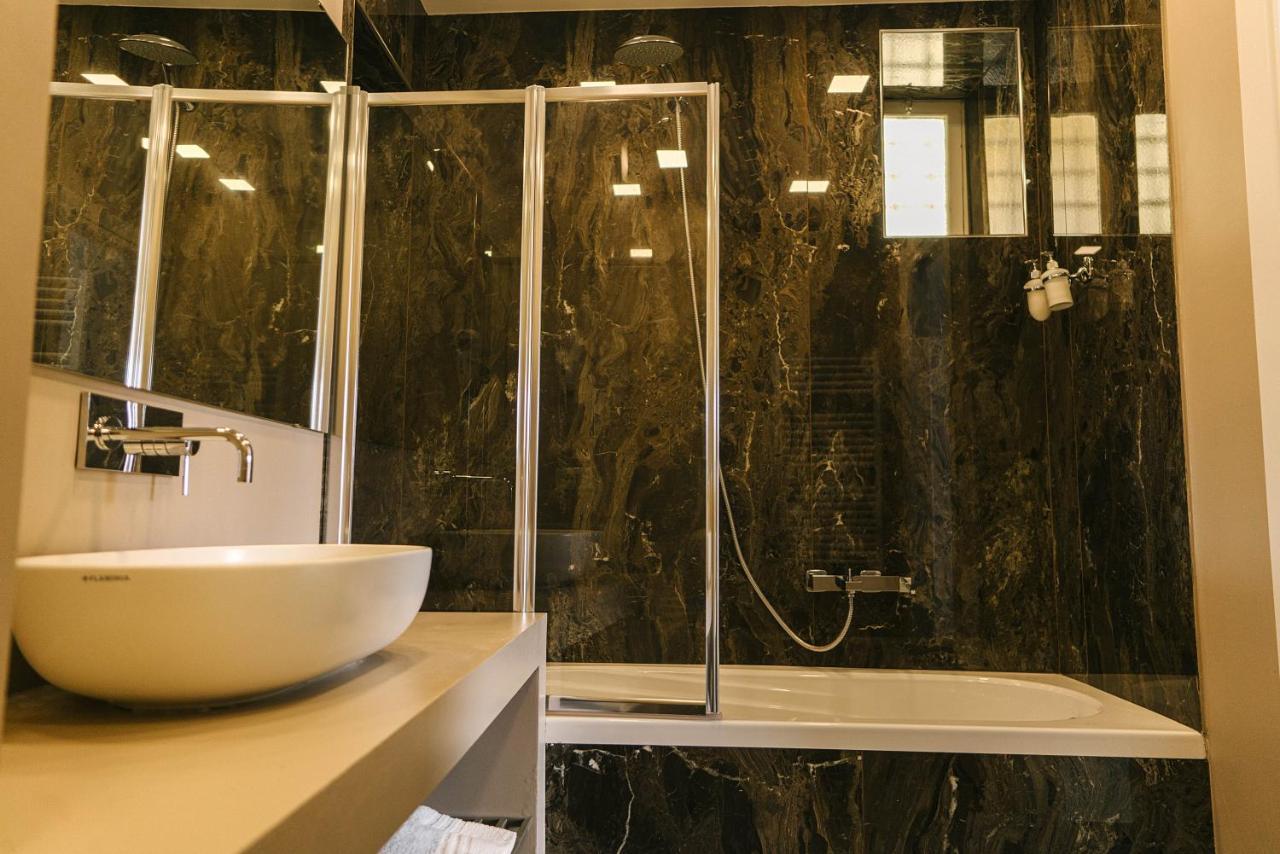 Guest house Della Croce Luxury Rome