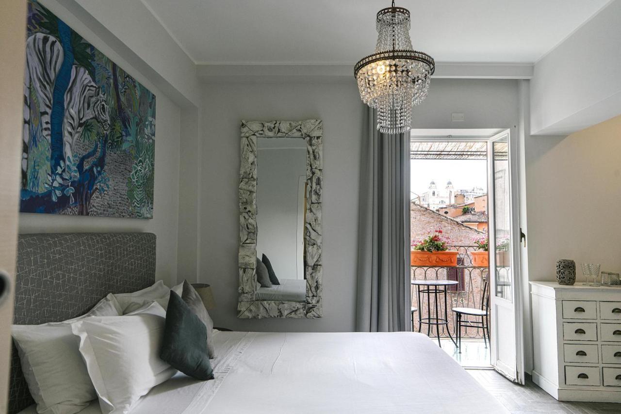 Della Croce Luxury