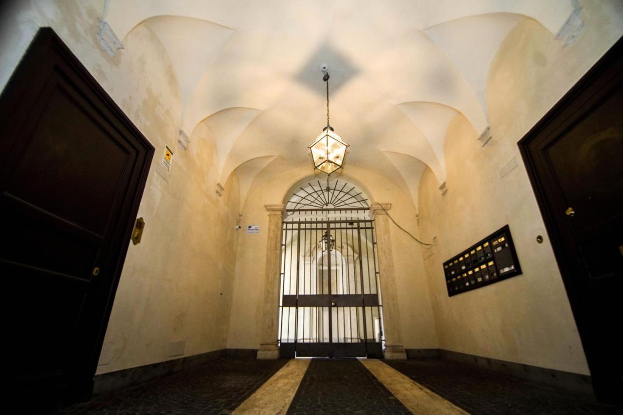 Bruno Domus Antiqua Apartment *