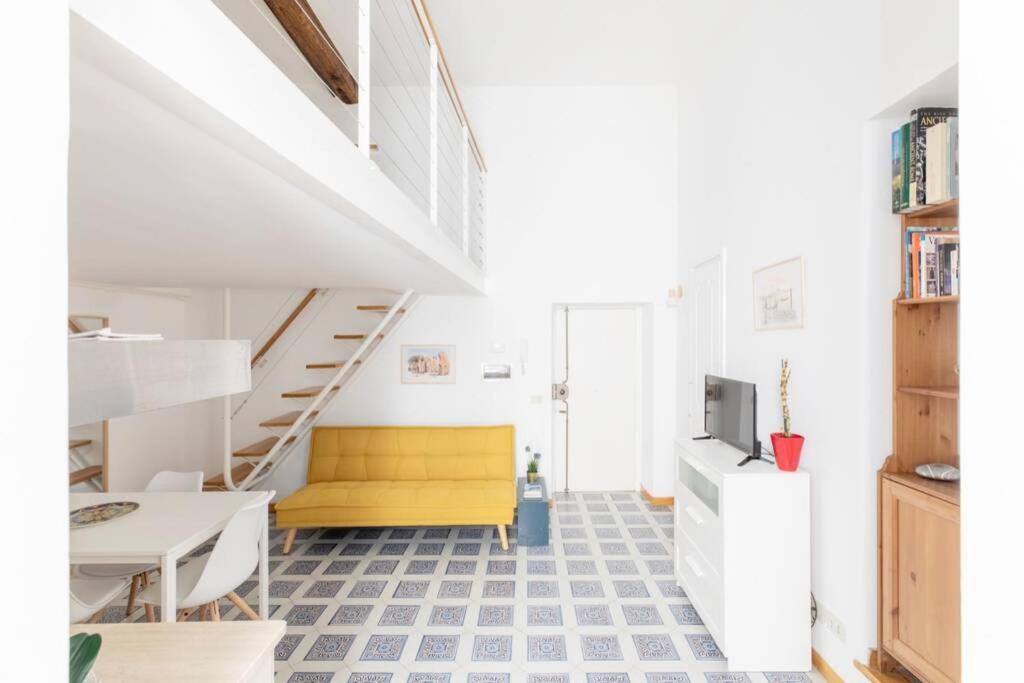 Apartment Iflat Yellow Monti Rome