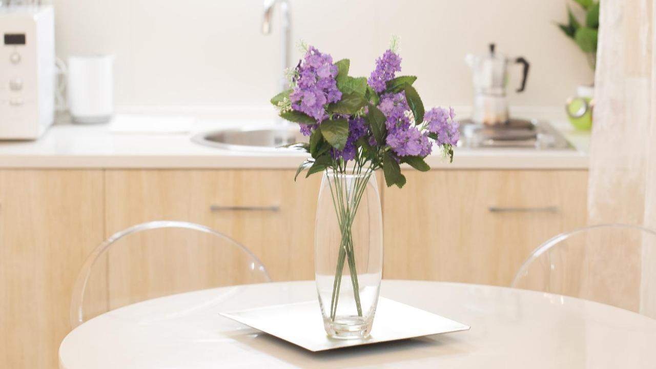 Consulta By In Apartment