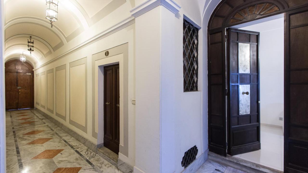 Consulta By In Apartment *