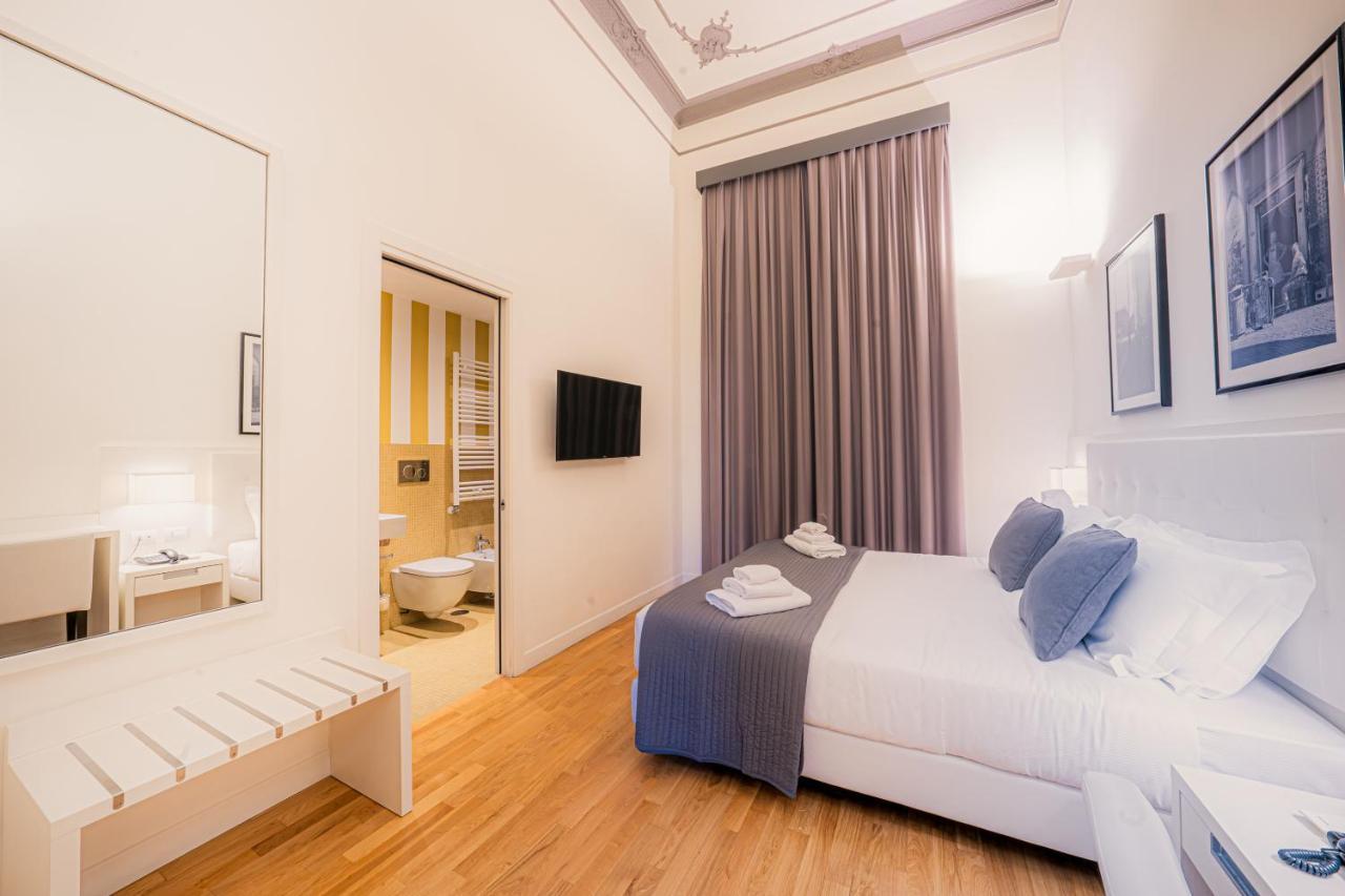 Capitals Luxury River Rome
