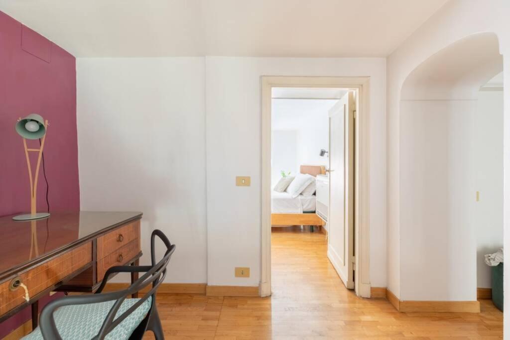 Iflat Colosseum Wide Apartment