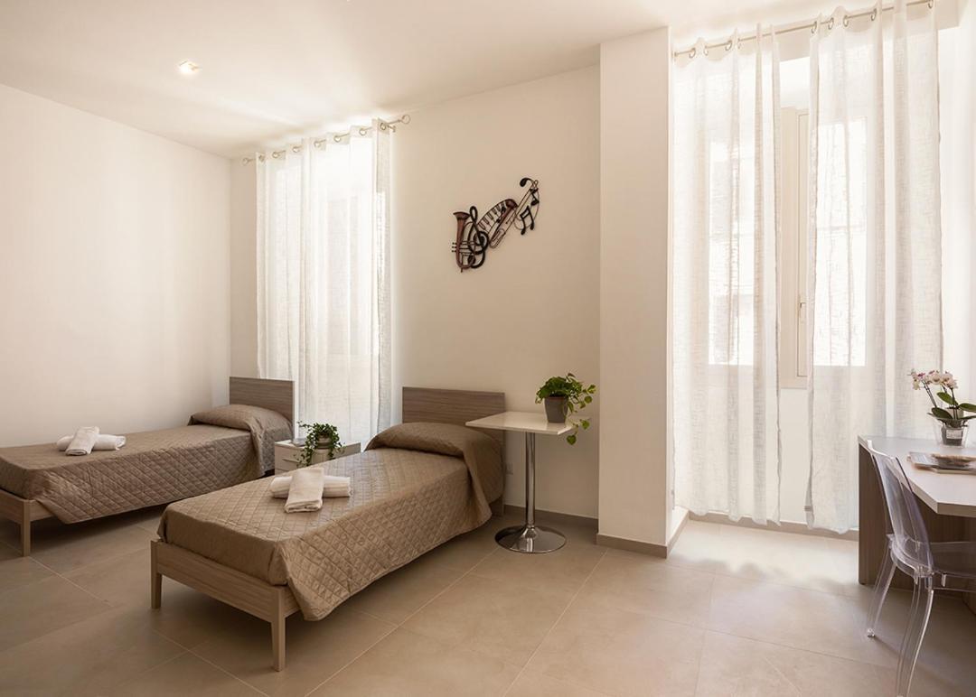 Salus Guest house *