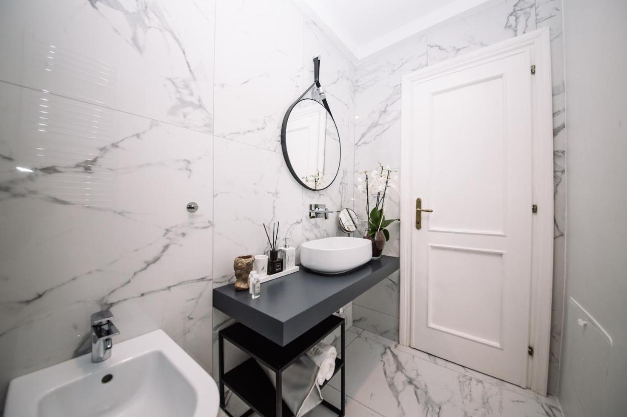 Guest house Fellini Design Suites Romе