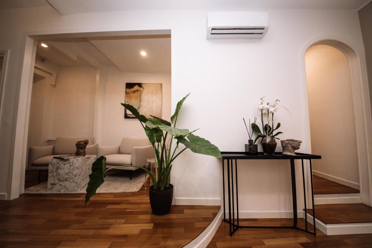 Guest house Fellini Design Suites Romе *