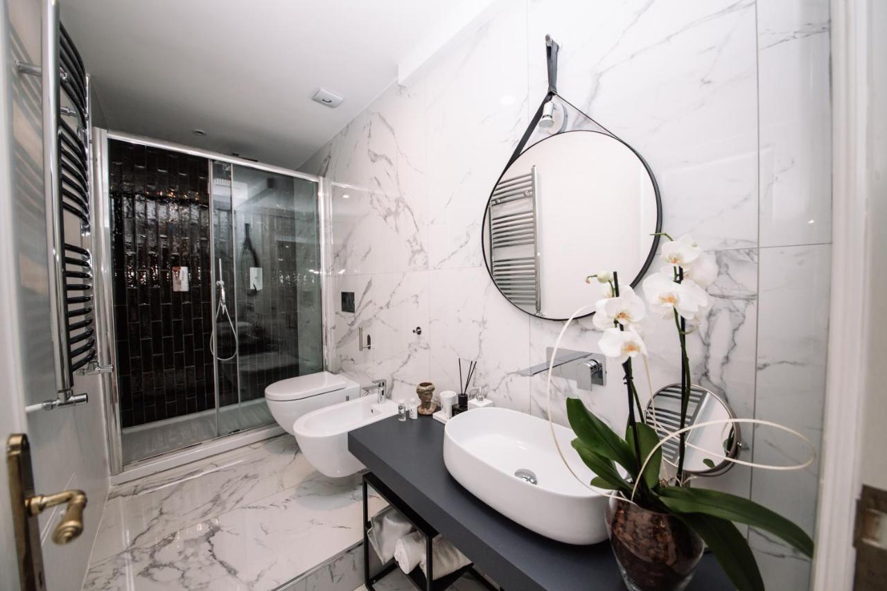 Guest house Fellini Design Suites Romе Rome