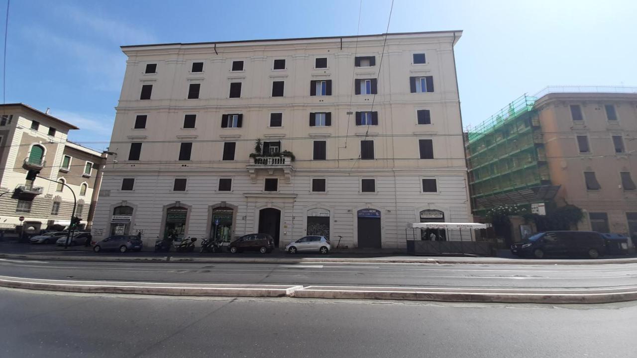 Colosseo Bed & Breakfast *