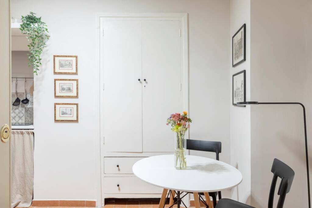 Apartment Iflat Pantheon Cozy Rome