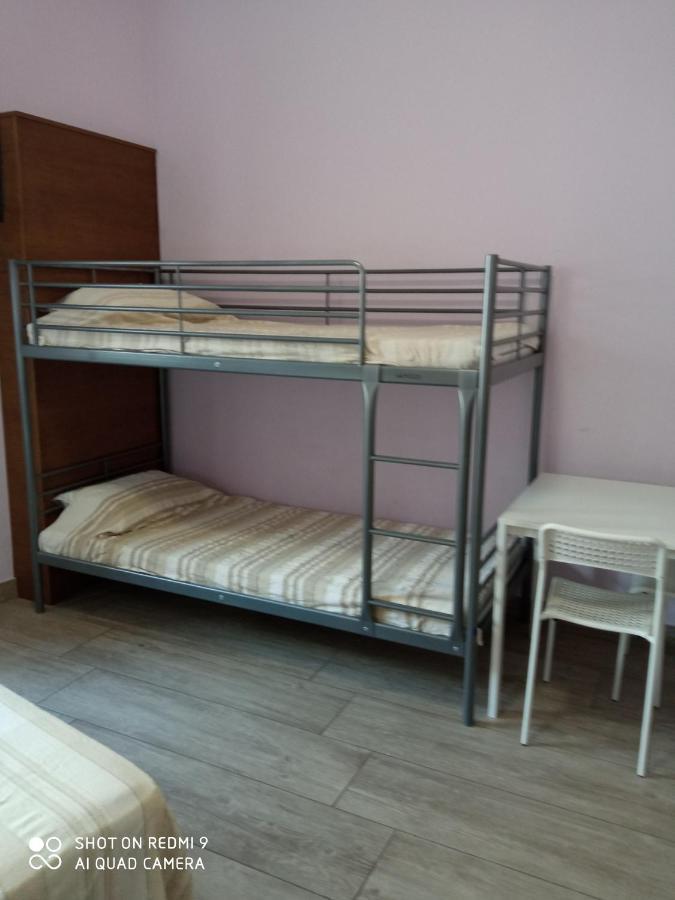 New Paradise Guest house *