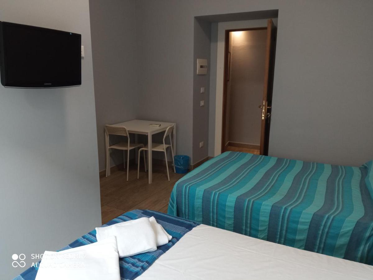 New Paradise Guest house *