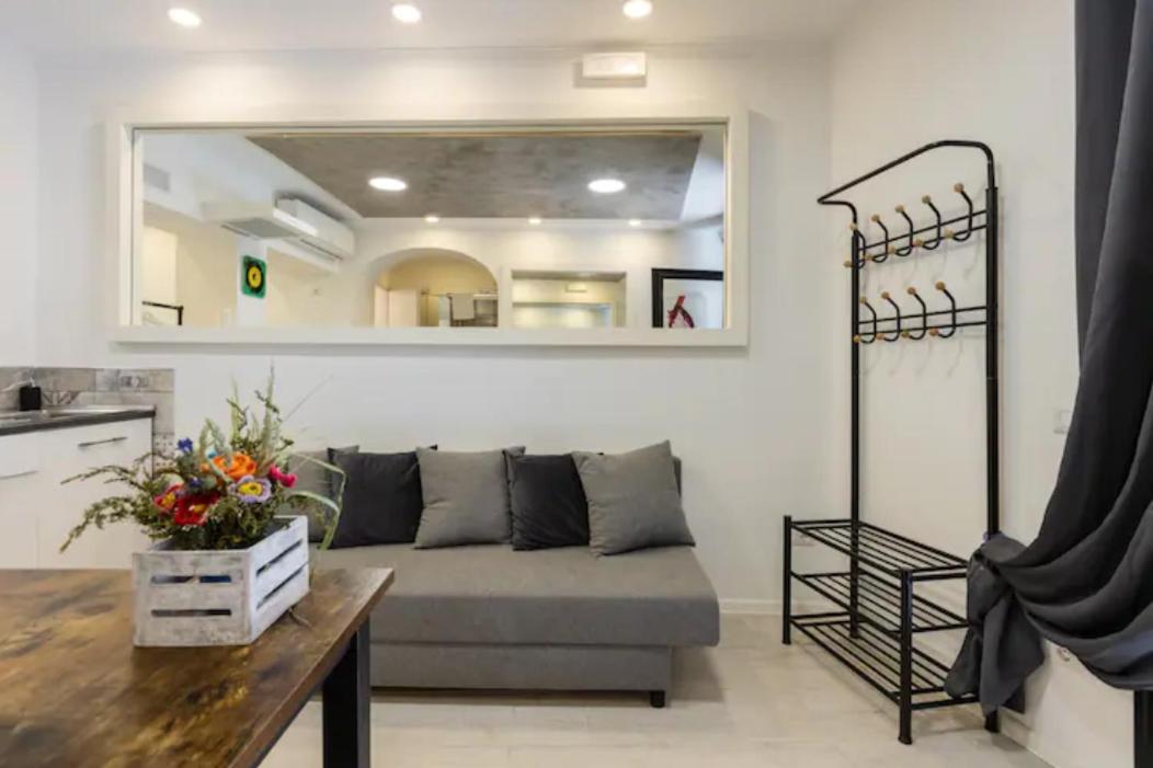 Historical Workshop - Fico Apartment