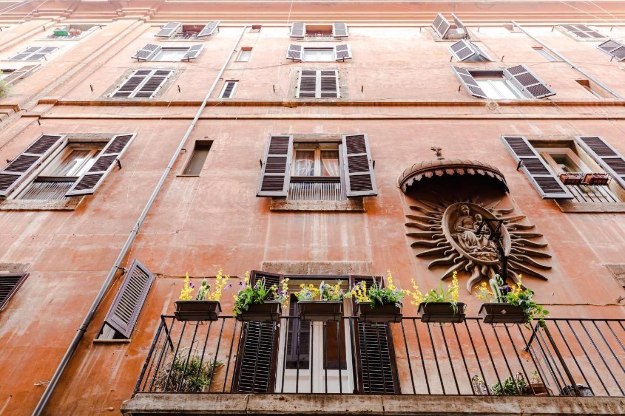 Campo Dei Fiori Charming Appartamento Roma