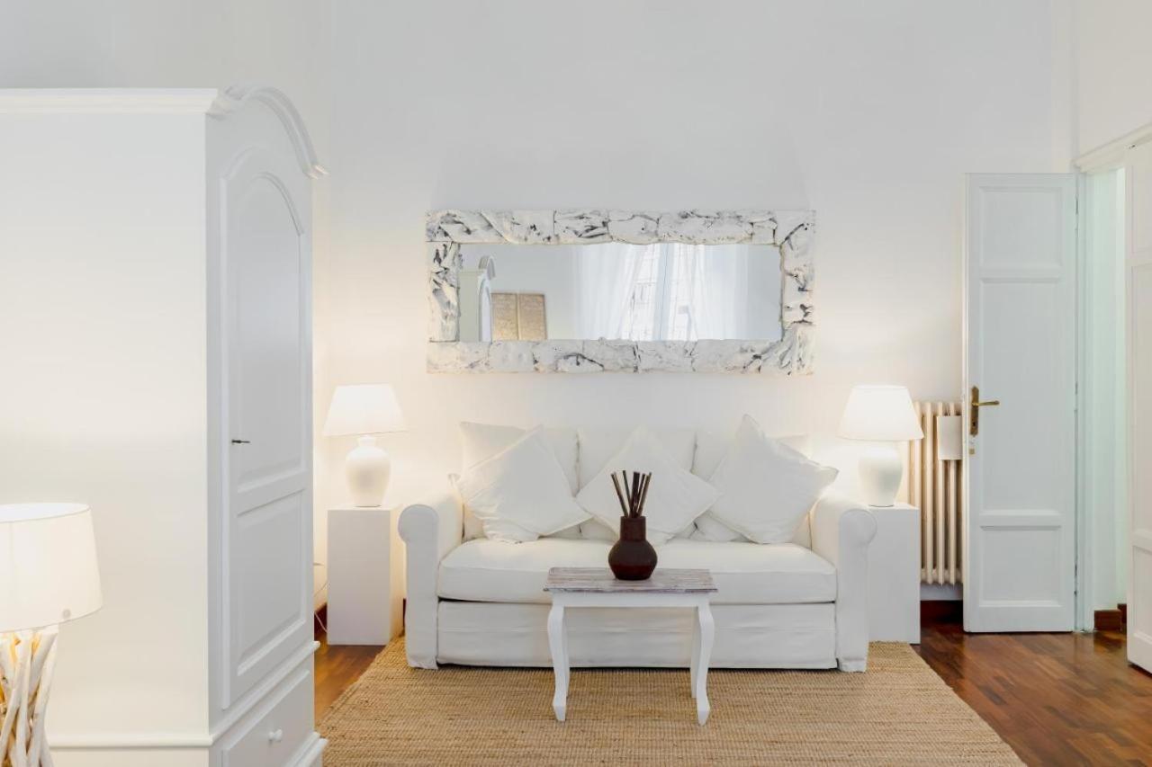 Campo Dei Fiori Charming Apartment Rome