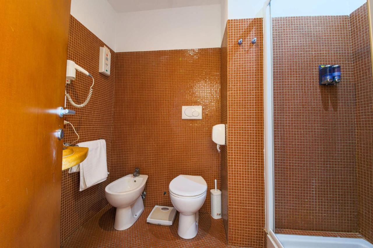 E-room 42 Affittacamere