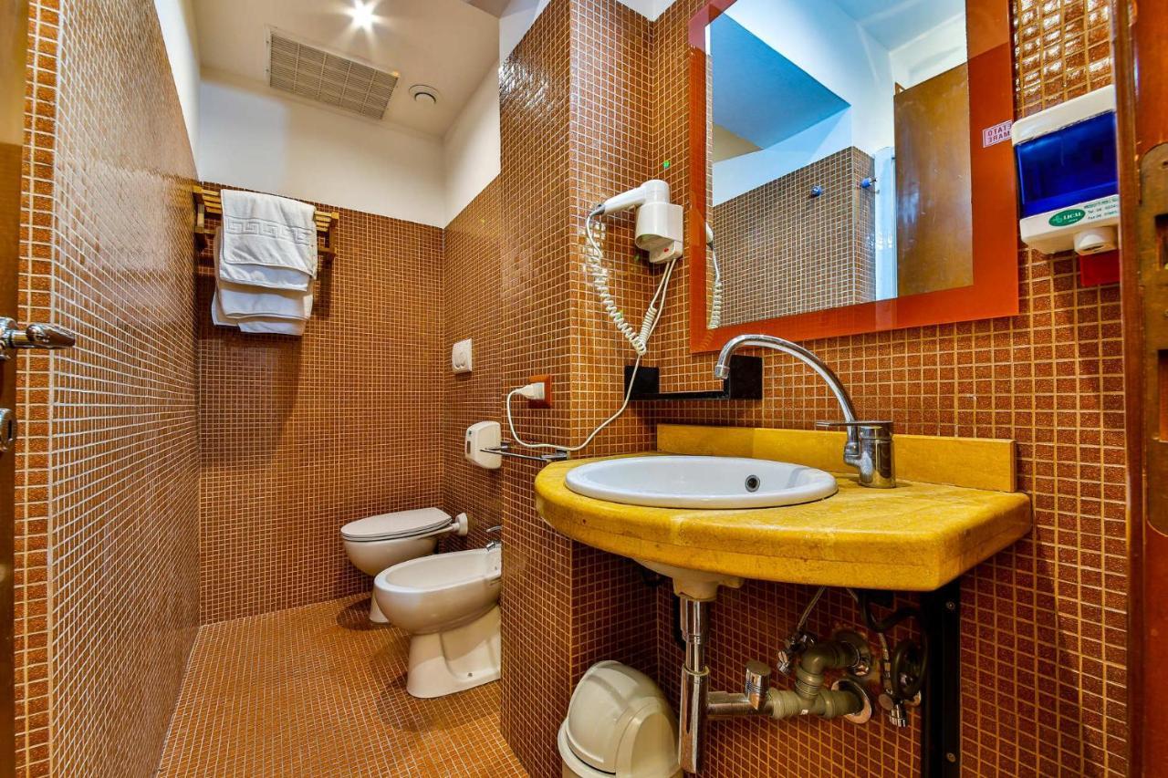 E-room 42 Affittacamere