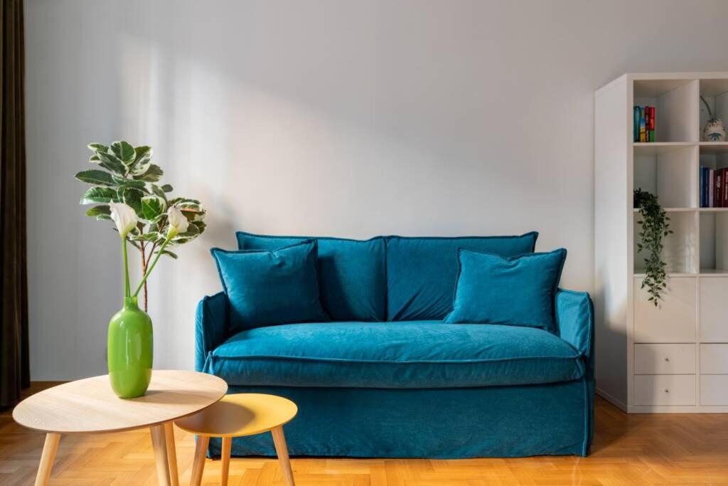 Apartment Iflat Spanish Steps Blue