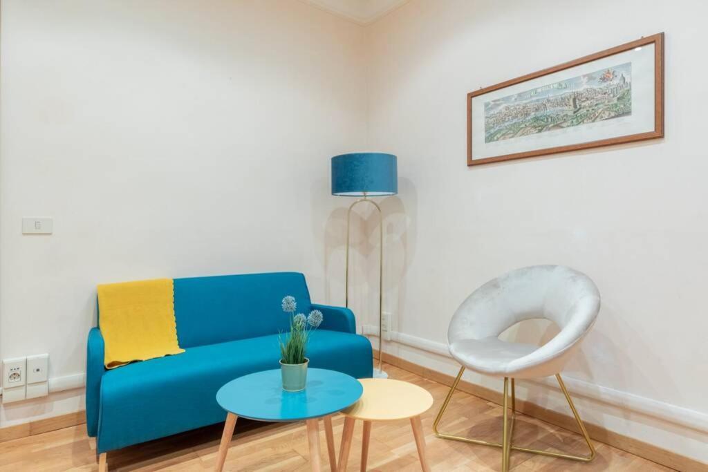 Apartment Iflat Spanish Steps Blue