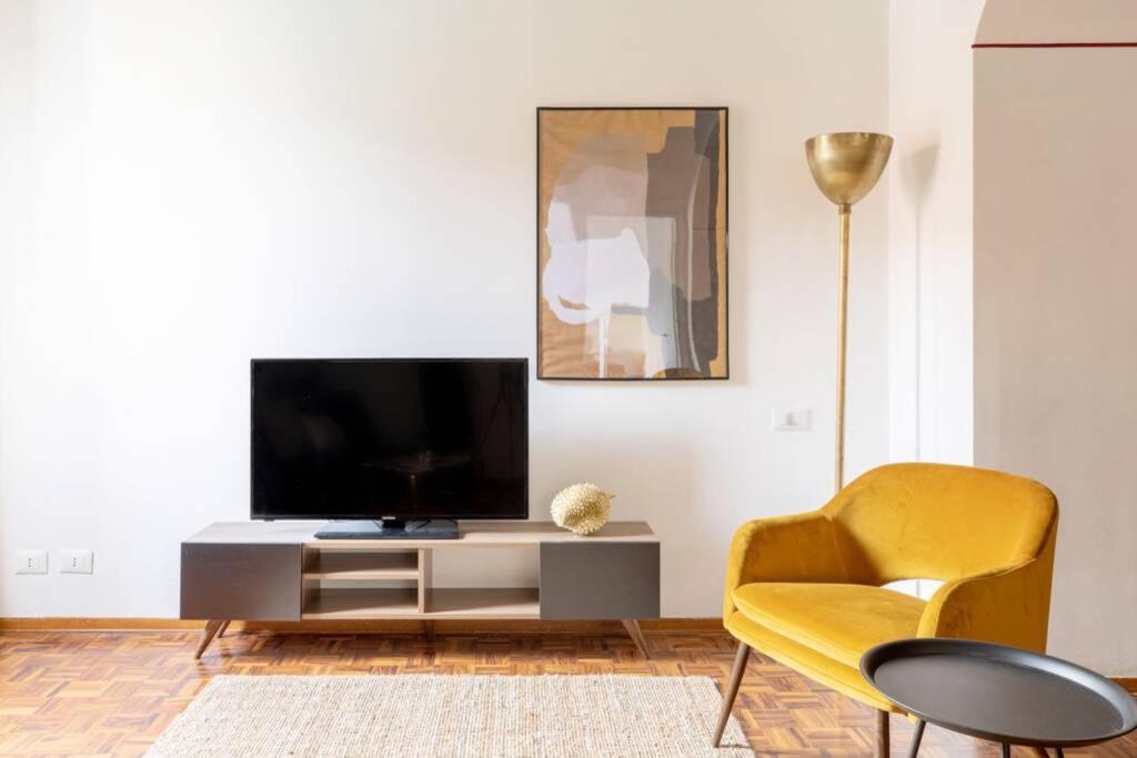 Iflat Trevi Fountain At Your Feet Apartment