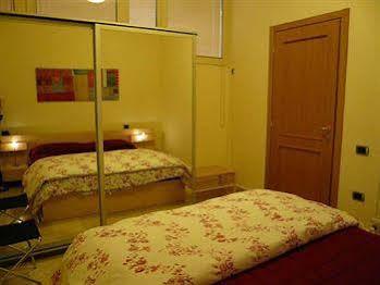 Lux Aparthotel Roma