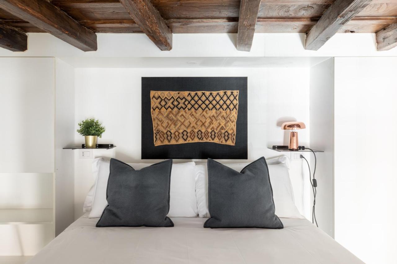 Apartment Iflat Art In The Heart Of Rome
