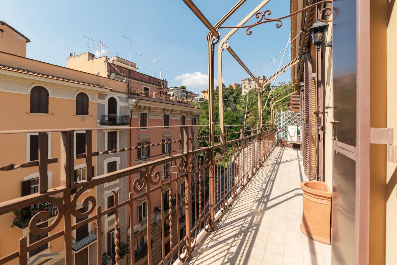 Apartment Piazza Nievo A Trastevere! Con Balcone *