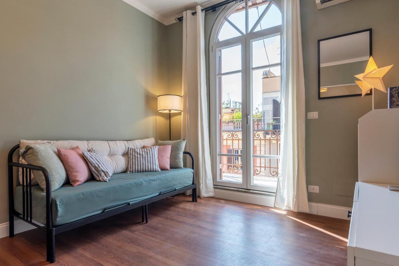 Apartment Piazza Nievo A Trastevere! Con Balcone *