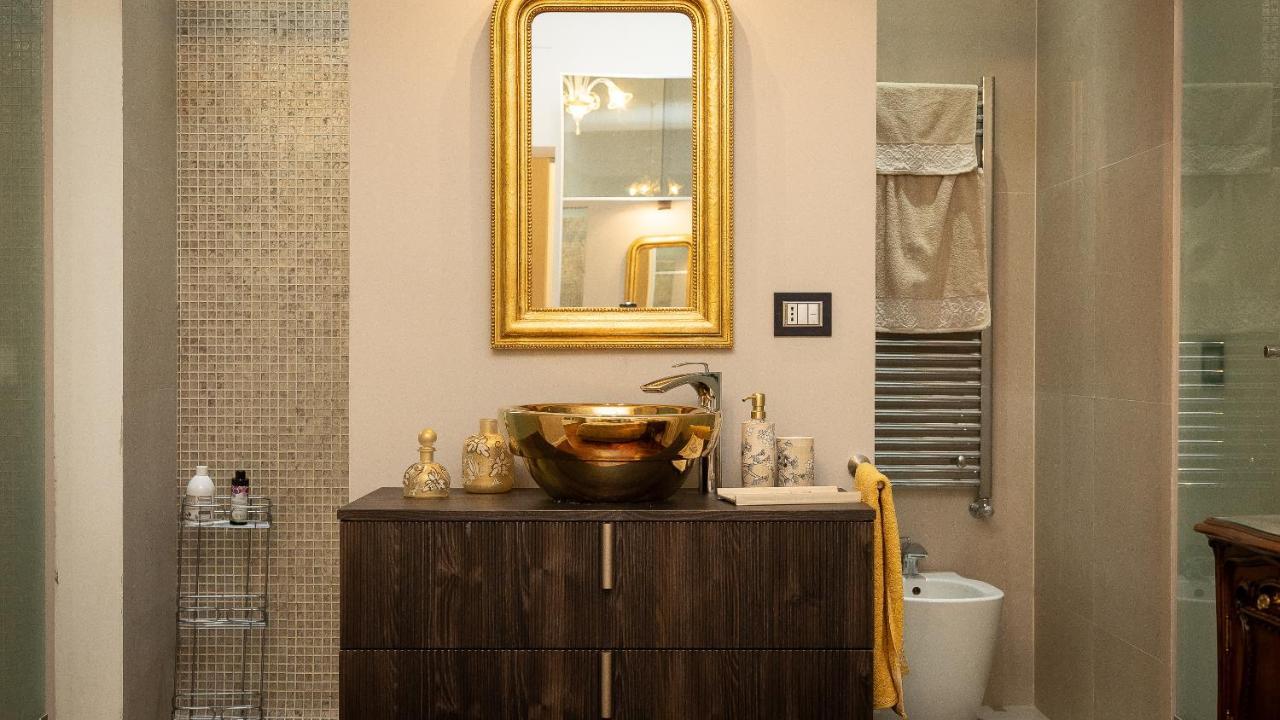 Apartment Gregoriana Luxury In *