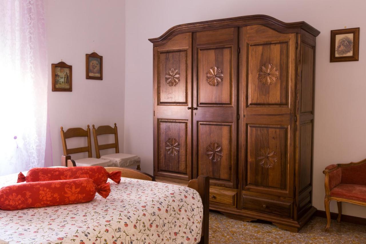 Apartment Center Of Rome Near Vatican And Trastevere Garage Included In The Price Top Place For Jubilee Apartment Rome