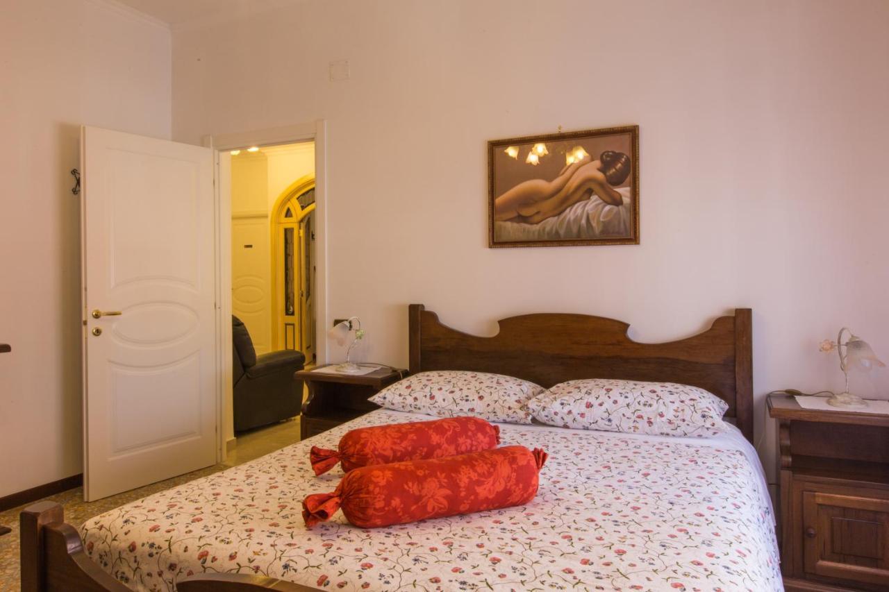 Apartment Center Of Rome Near Vatican And Trastevere Garage Included In The Price Top Place For Jubilee Rome