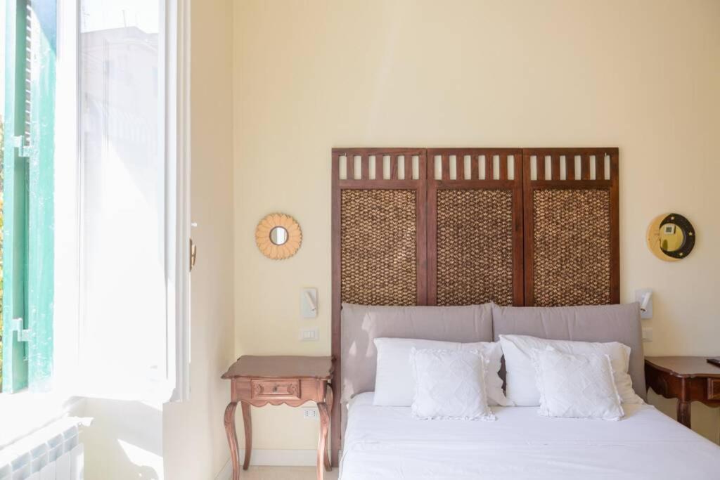 Apartment Romantica With Balcony Near San Giovanni *