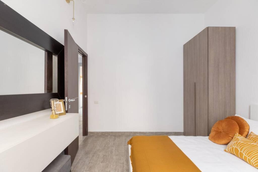 Iflat Monti Elegant With Terrace Apartment Rome