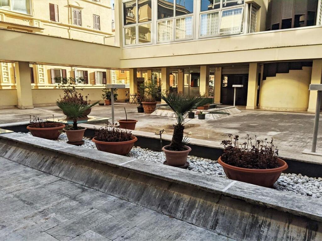 Nice In Near San Giovanni Train Station