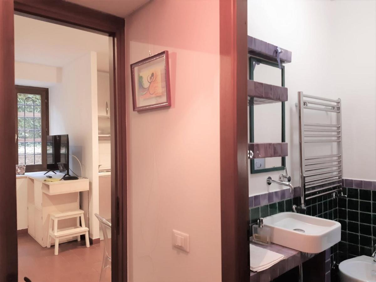 Ozanam Art Gallery Apartment *