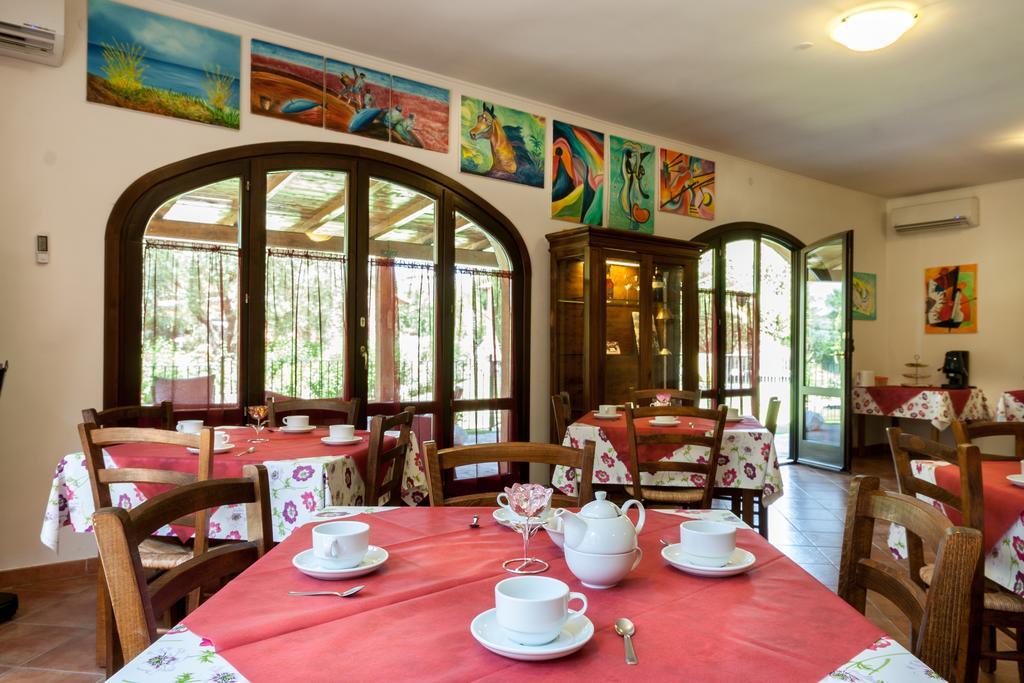 Relais Villaggio Azzurro Hotel *