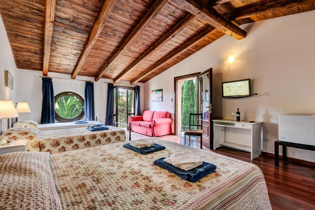 Relais Villaggio Azzurro * Rome