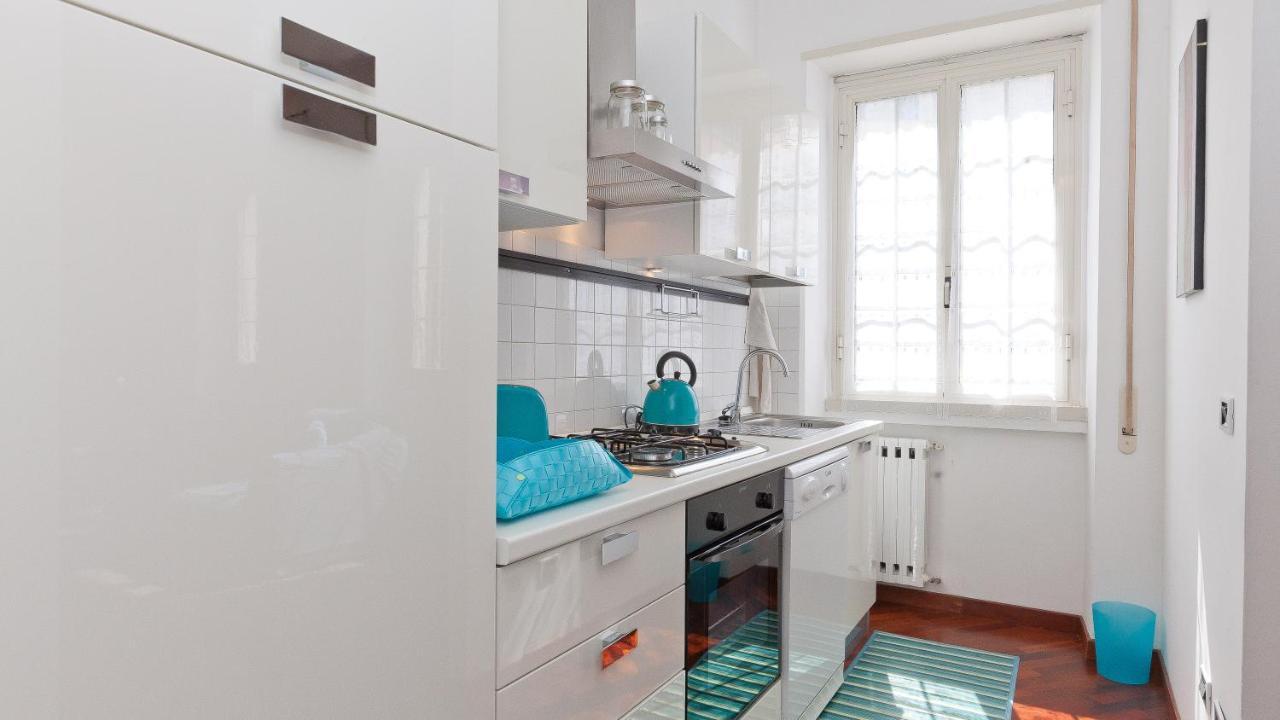 Apartment Pateras Flower-rental In Rome