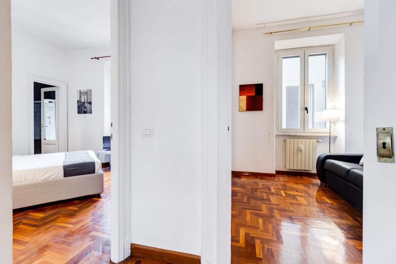Large And Bright Amazing View Basilica San Giovanni In Laterano Apartment *