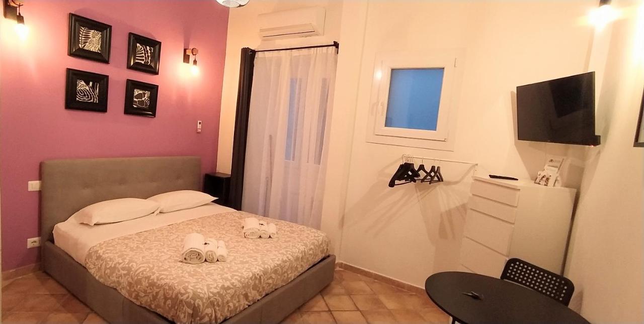 Urbana Apartment