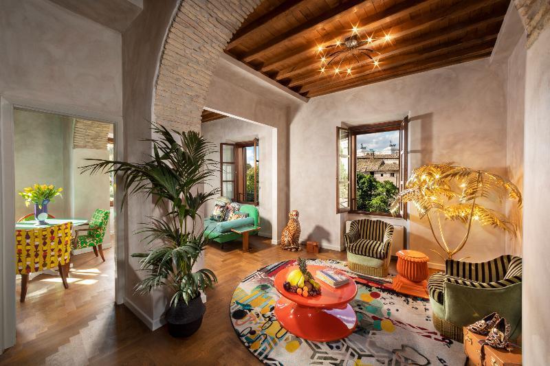 Manfredi Palm * Rome