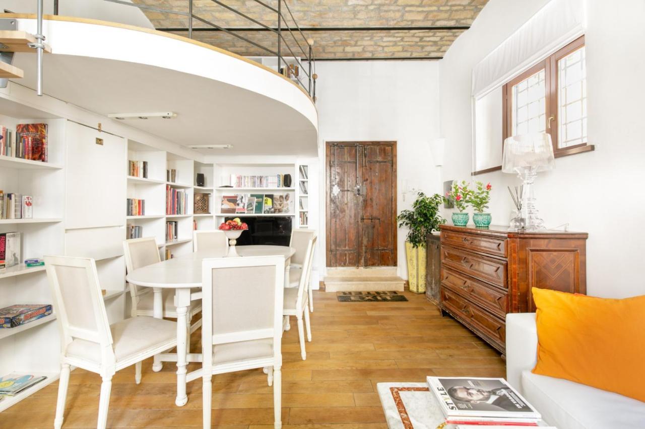 Leopardo 28 - Loft In Trastevere * Rome