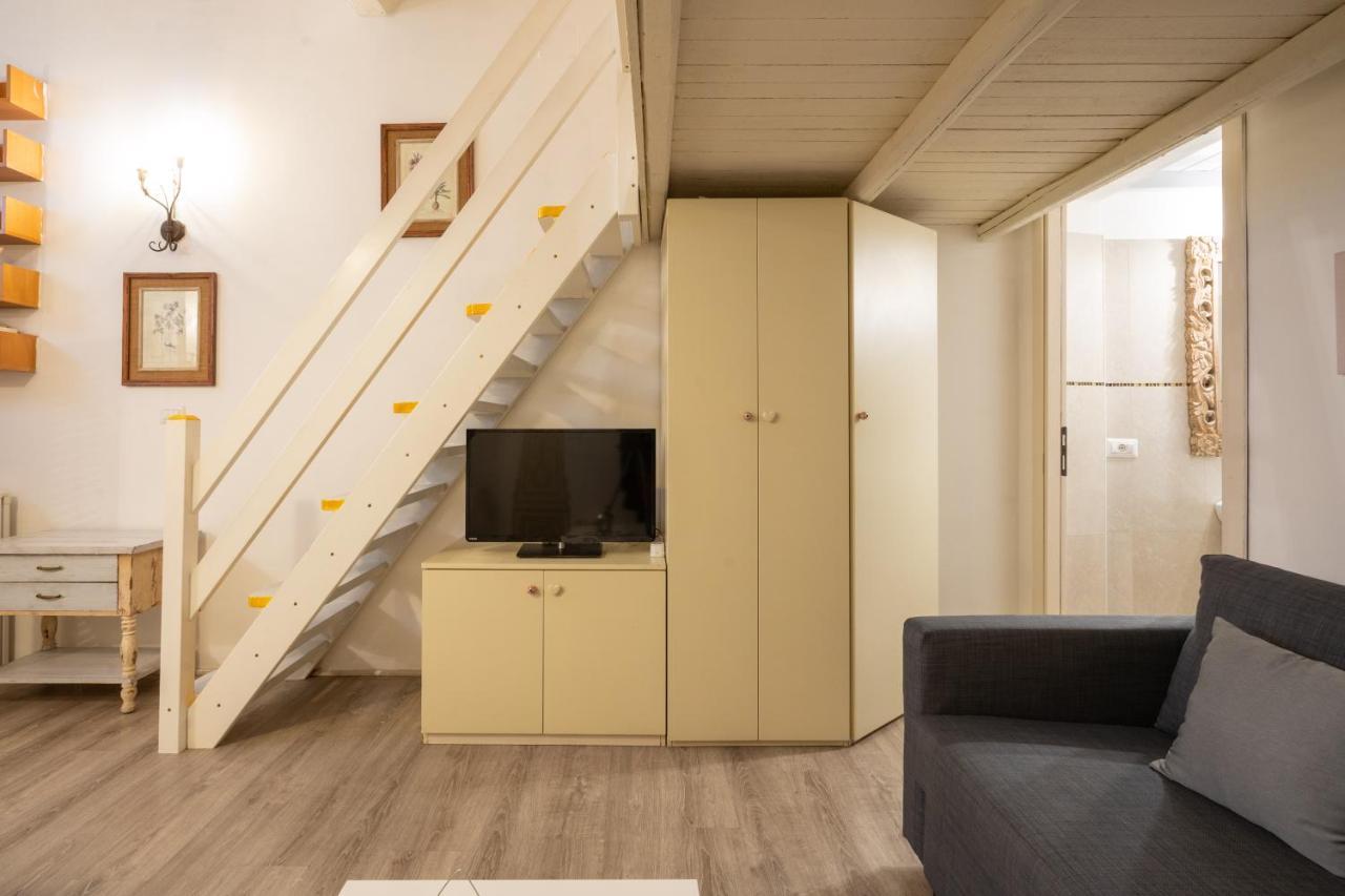 A Due Passi Da S.pietro E Castel Sant'angelo Loft Gianicolo Apartment *