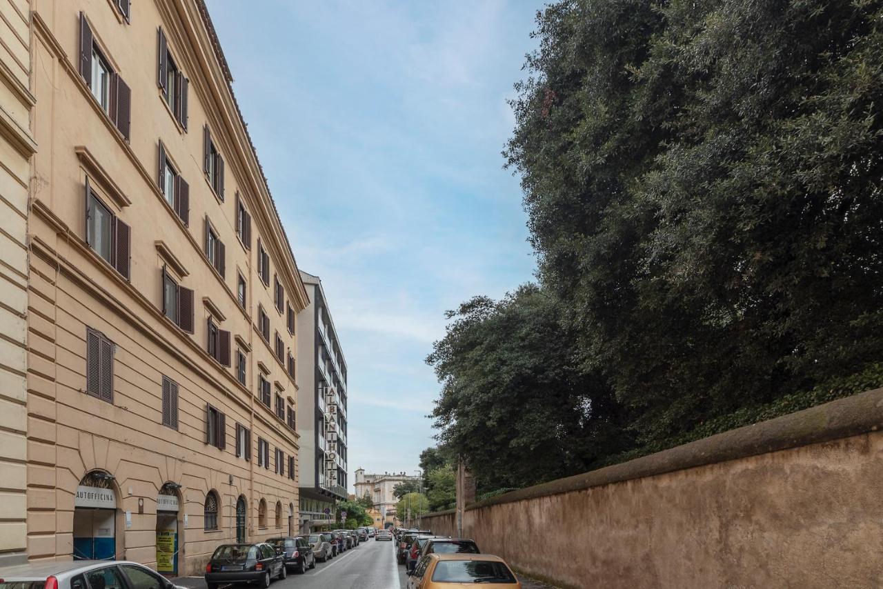 Apartment Borghese & Albani