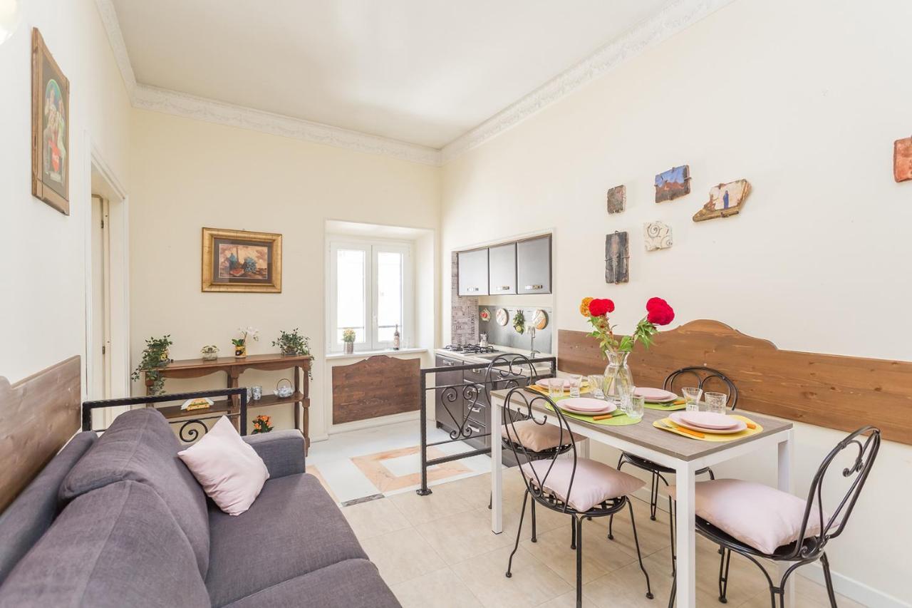 Apartment La Maison Nel Centro Storico Di Rome