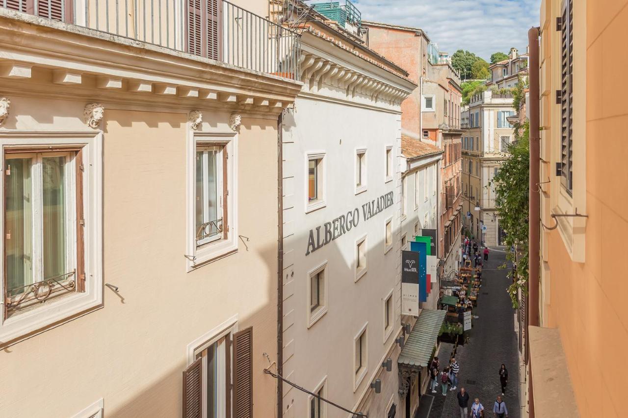 Apartment La Maison Nel Centro Storico Di