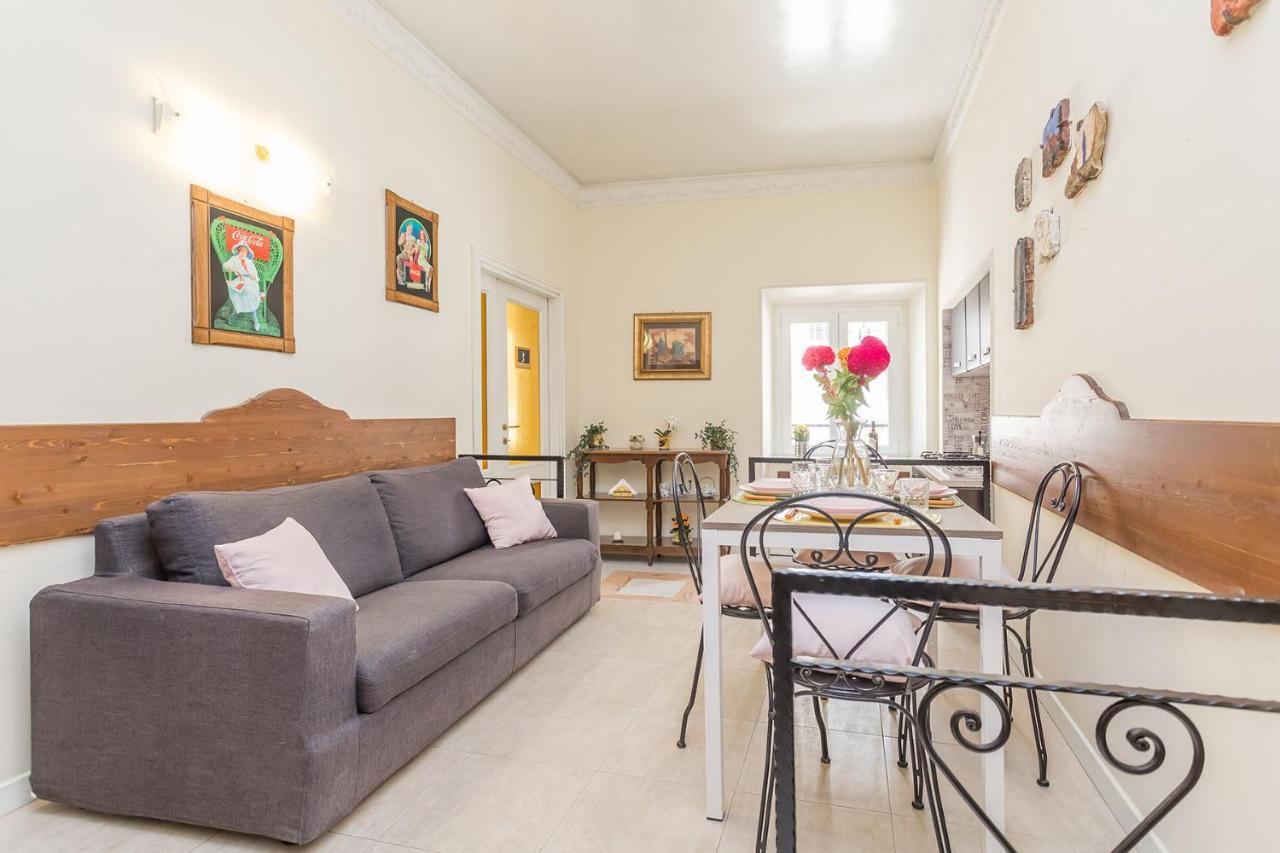 La Maison Nel Centro Storico Di Apartment Rome