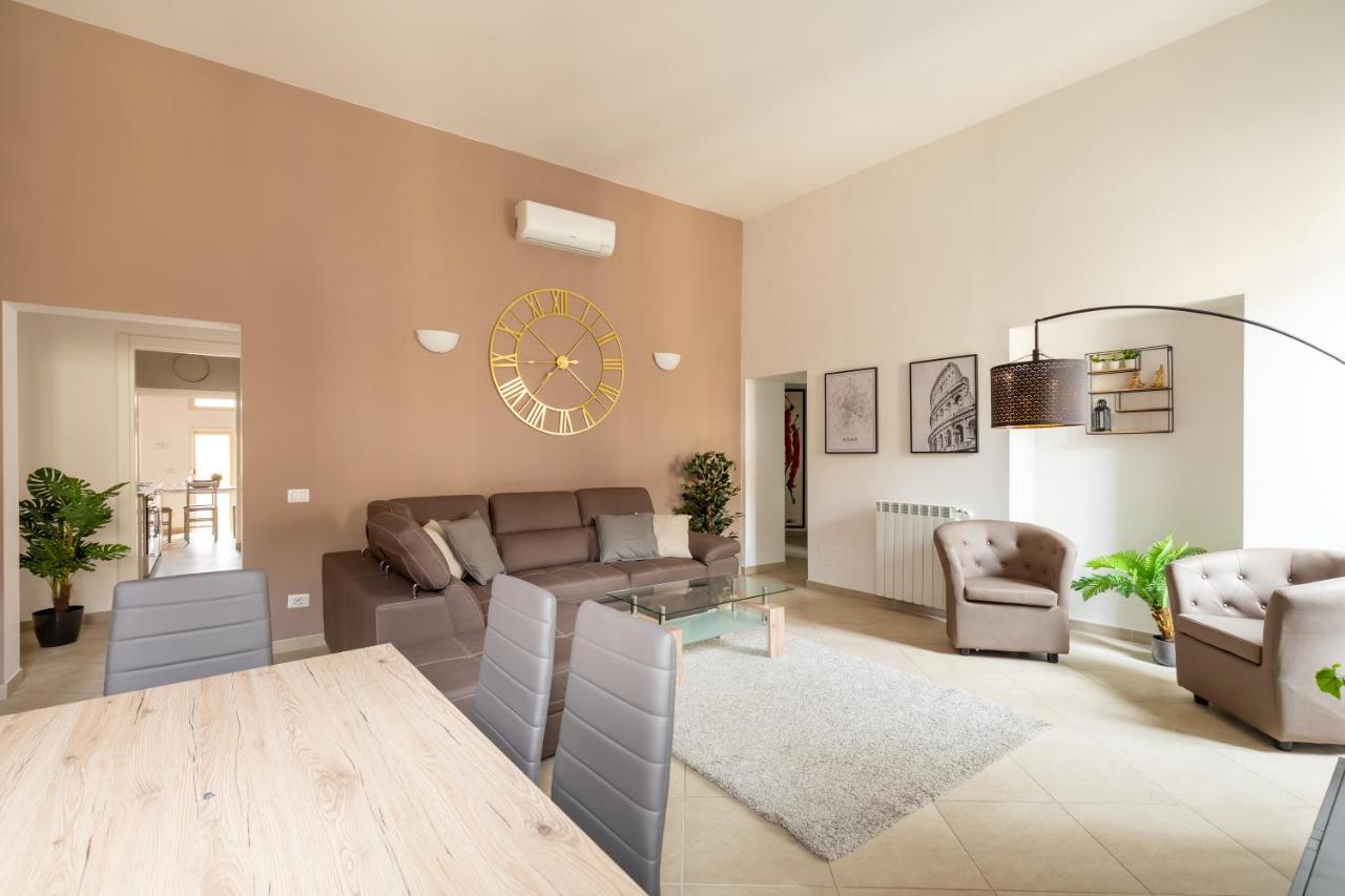 Apartment Residenza Piazza Di Spagna Rome