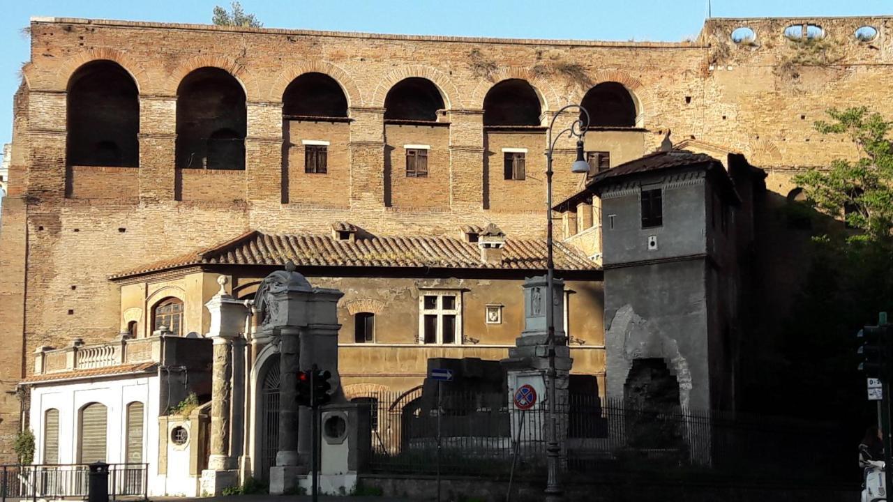 Guest house House 4 Mori Rome
